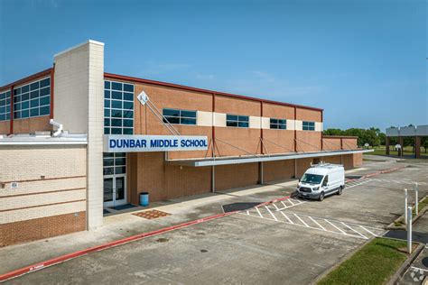 Dunbar Middle School, Rankings & Reviews - Homes.com