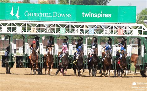 Churchill Downs Summer Meet: Downs After Dark - The Pressbox