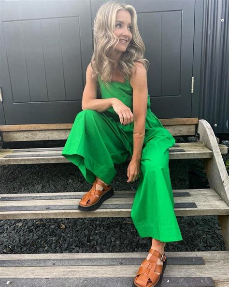 Strictly's Helen Skelton is the ultimate summer bombshell in daring sleeveless green jumpsuit ...