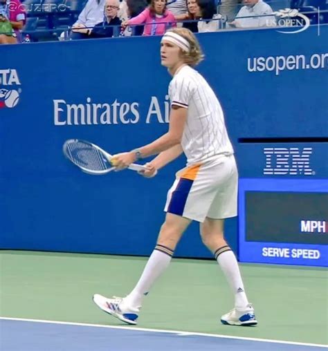 El vintage outfit de Alexander Zverev que sorprendió a todos en el US ...