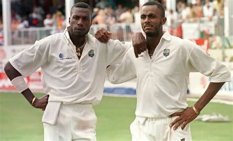 Top 10 Best Cricket Bowlers of All Time | Sportshubnet