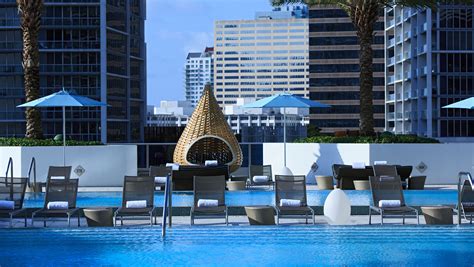 Luxury Boutique Miami Hotel Photos | Kimpton EPIC Hotel