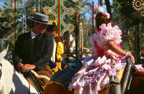 Spain - Language, Culture, Customs and Etiquette