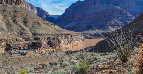 Grand Canyon Discovery Tour | Maverick Helicopters