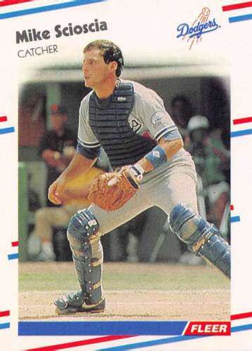 Mike Scioscia #524 Prices | 1988 Fleer | Baseball Cards