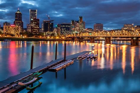 Capturing Oregon: Photographing Portland at Night - Travel Oregon