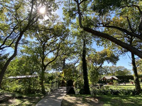 Grapevine Botanical Gardens at Heritage Park