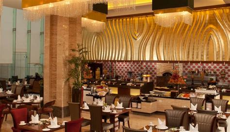 Choose Our Restaurants in Nagpur | Radisson Blu