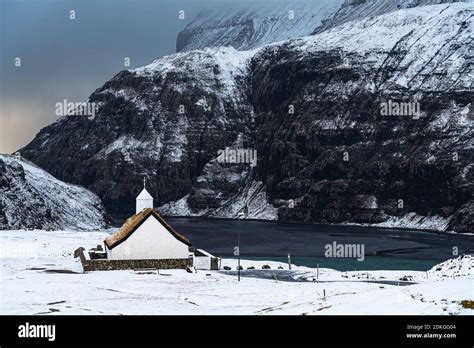 Winter impression, Saksun Valley, Streymoy Island, Faroe Islands Stock ...