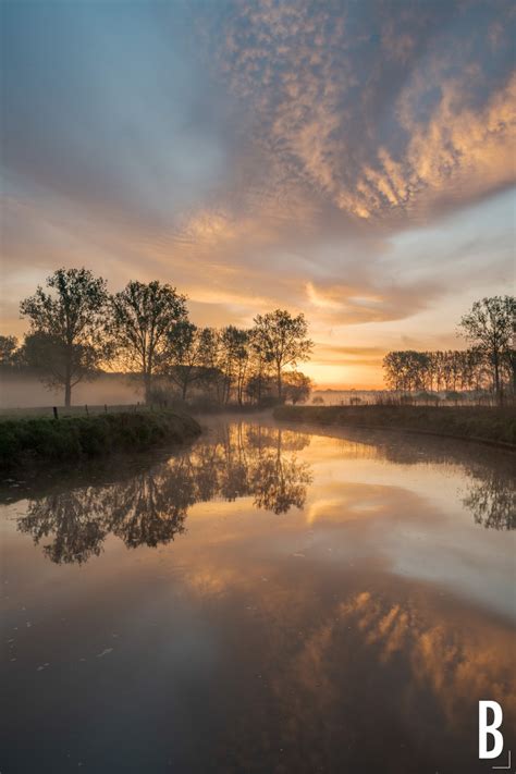 Mistige Dender - River Dender, Idegem, België | Bart Heirweg Beeldbank