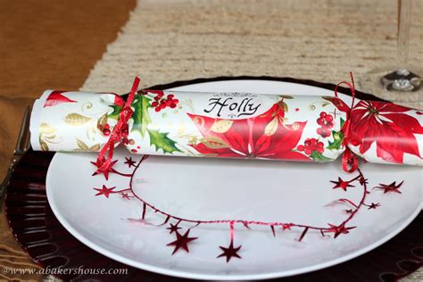 Unusual Christmas Cracker Fillings - toppjunkie