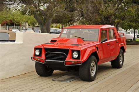 LAMBORGHINI LM002 - Nomana Bakes