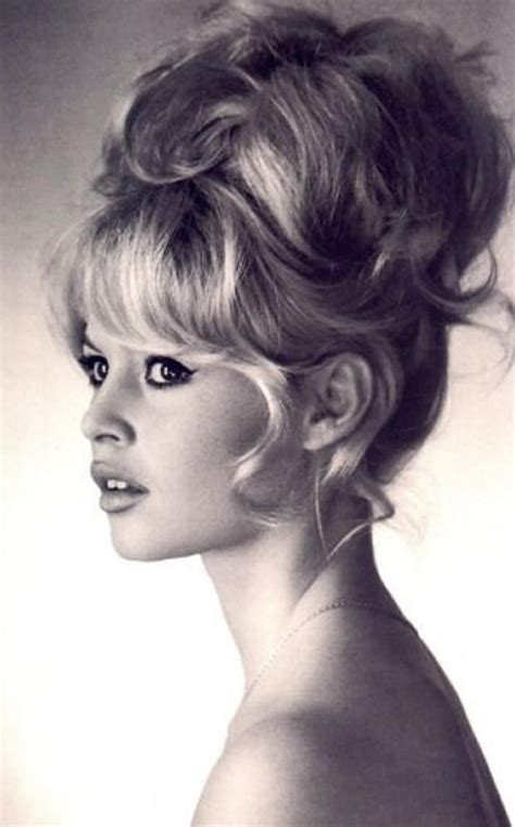 Brigitte Bardot | Vintage hairstyles, Bridal hair, Hair styles