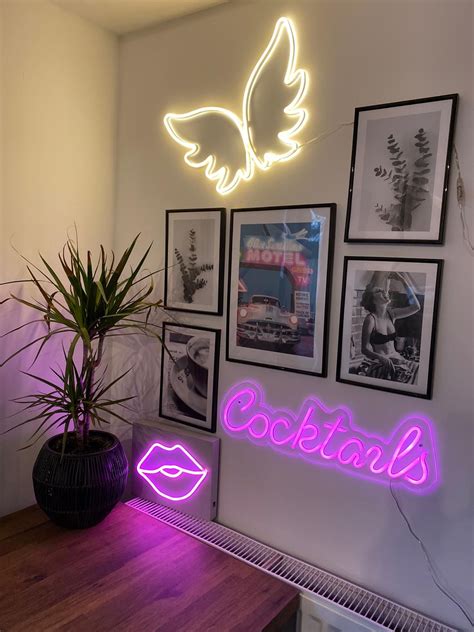 List Of Neon Light Decor For Small Space | Home decorating Ideas