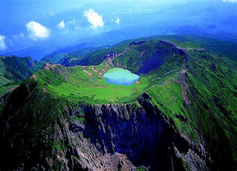 The Beauty of Jeju Island | Jeju island south korea, Beautiful places ...