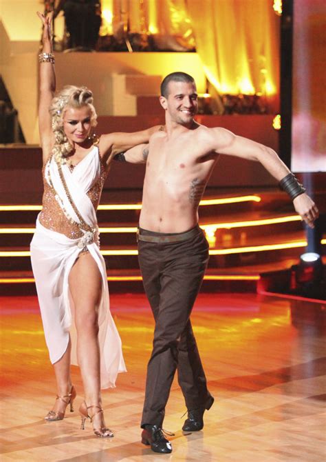 Worst 'Dancing With the Stars' costumes of season 14