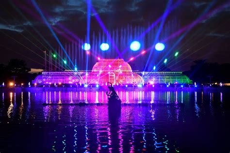 Christmas at Kew Gardens 2019: A first look at this year's spectacular lights display | London ...