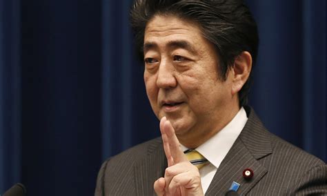 Japanese prime minister apologises for sexist taunts in Tokyo assembly | World news | The Guardian