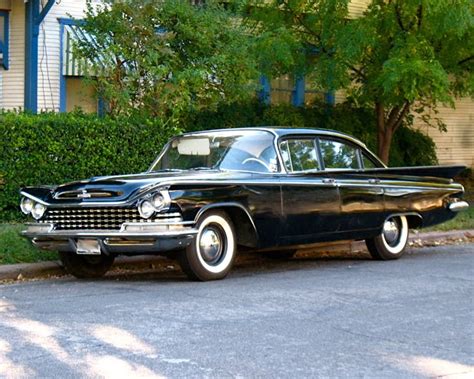 OLD PARKED CARS.: Reader Submission: 1959 Buick Invicta Sedan.