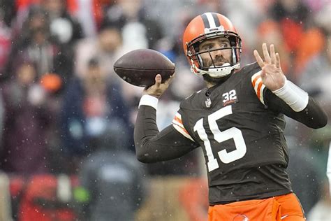 Joe Flacco giving the Browns a steady presence and leadership with a playoff spot in reach - The ...