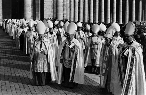 Pope John XXIII and Vatican II: The Catholic Church's Modern Moment