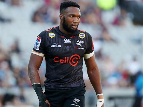 Lukhanyo Am returns to lead Sharks | PlanetRugby : PlanetRugby