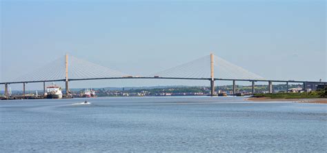 Dartford crossing bridge closed due to high winds - Murky Depths