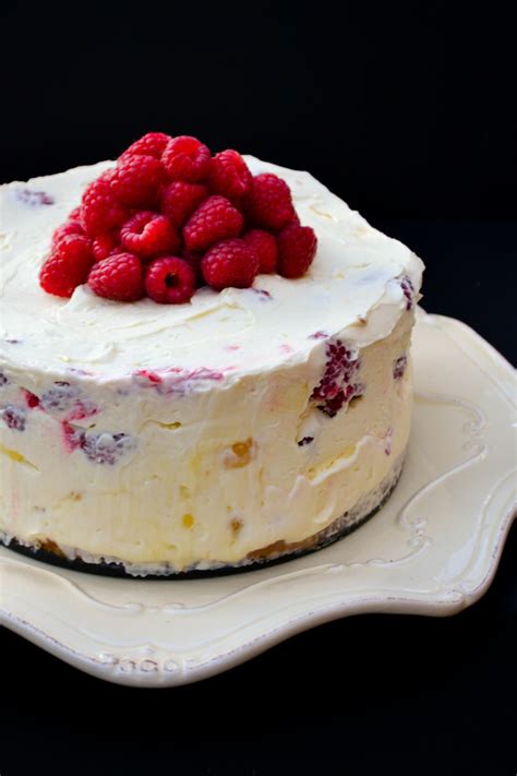 Deep Lemon Curd and Raspberry No-Bake Cheesecake | Tinned Tomatoes