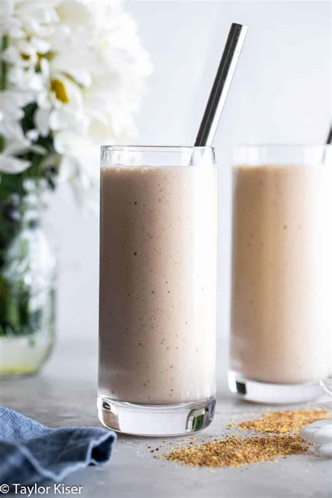 Banana Cashew Flax Seed Smoothie | Food Faith Fitness