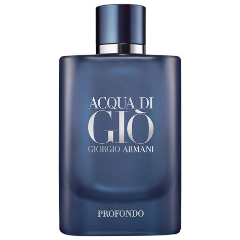 15 Best Summer Colognes for Men 2022 - How to Pick Your Fragrance for ...