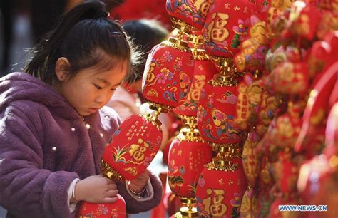 Spring Festival decorations seen across China