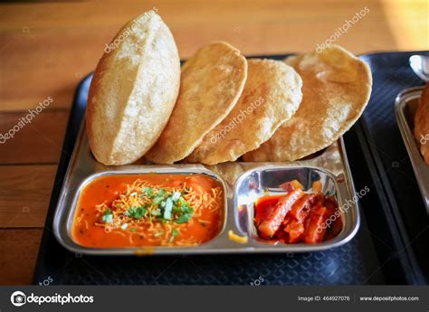 Puri Sabji Poori Sabzi Indian Snack Indian Fried Bread Served Stock Photo by ©sirajstock 464927076