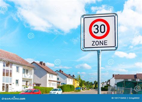 Speed limit sign to 30 stock image. Image of round, drive - 101713455