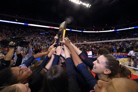 Stanford unwrapped early Christmas gift with NCAA women's volleyball title