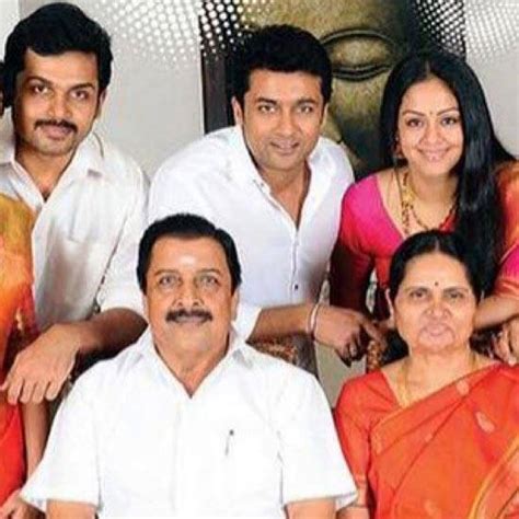 Sivakumar and family - 50 Lakhs | List of celebrities who donated money for Gaja cyclone victims