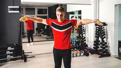 The Lateral Raise: How To Do It And Five Top Form Tips | Coach