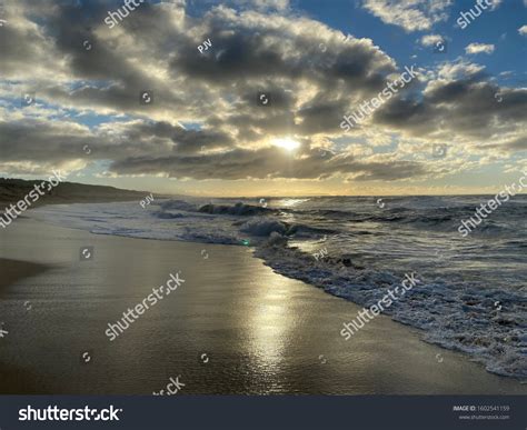 156 Polihale state park Images, Stock Photos & Vectors | Shutterstock