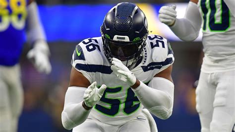 Seahawks leading tackler Brooks has ACL injury | ESPN Radio 92.3