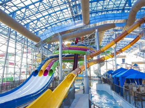 Epic new Dallas-Fort Worth water park opens with splashy prizes ...