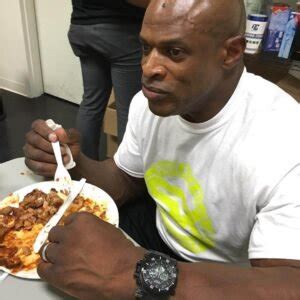 Ronnie Coleman Diet Plan and Workout Routine (November 2024) Tikkay Khan