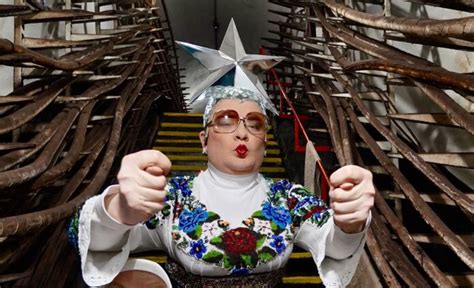 'Dancing Russia Goodbye' with Ukrainian Eurovision star Verka Serduchka ...