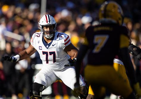 Finding Broncos: Arizona's Jordan Morgan vs. Yale's Kiran Amegadjie | OT - Sports Illustrated ...