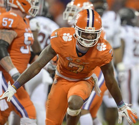 Clemson WR Mike Williams uses basketball background to thrive on football field | Sports ...