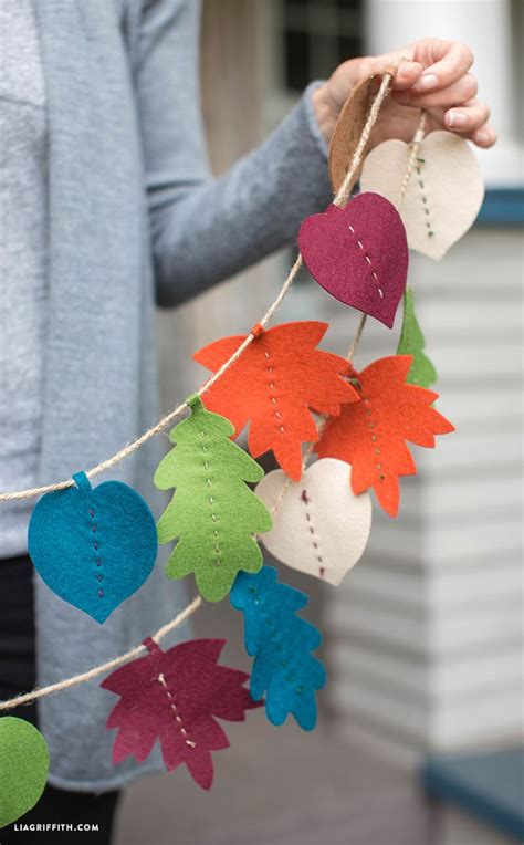 19 DIY Fall Garlands that are Easy & Inexpensive to Make!