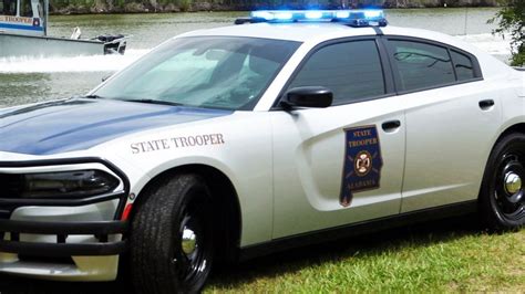 State Trooper injured in crash on I-65