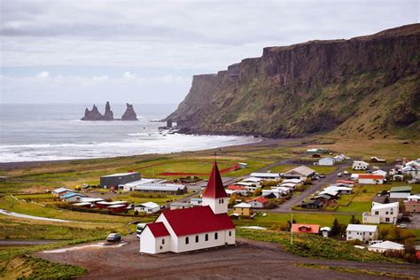 Vík and its dramatic coastline, Iceland | Insight Guides Blog