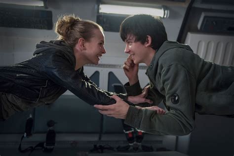 The Space Between Us Trailer Starring Asa Butterfield | Collider