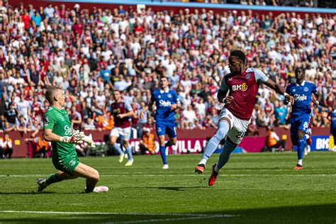 Aston Villa vs Everton: Double whammy for Iwobi with injury and heavy ...