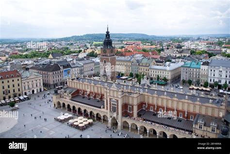 Krakow Market Square Stock Photo - Alamy