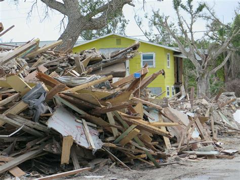 Fort Myers Beach slowly recovers six months after Hurricane Ian : NPR